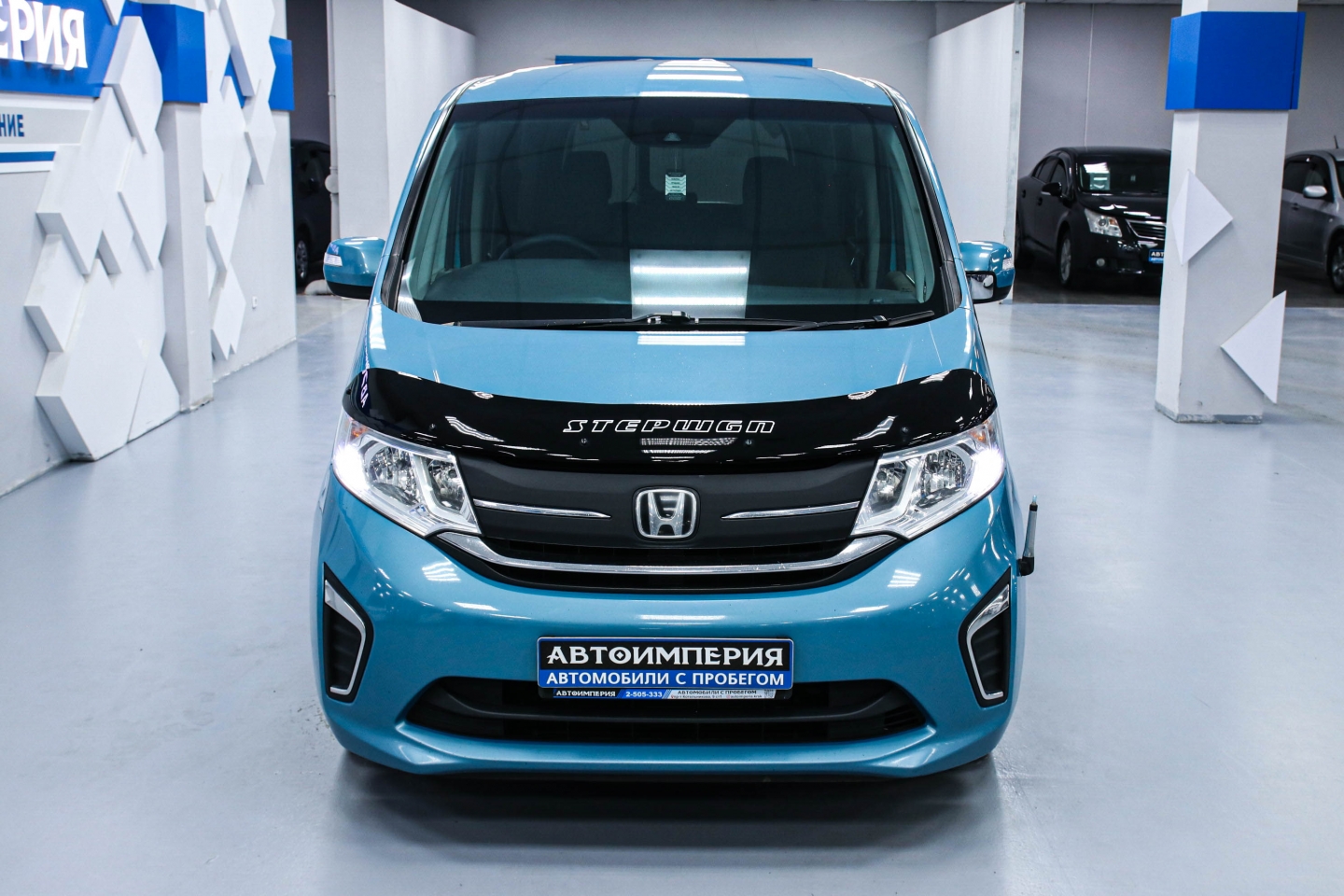 Автосалон АвтоИмперия | Honda Stepwgn